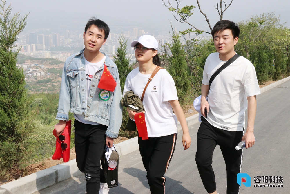 IMG_8574.jpg IMG_8574.jpg